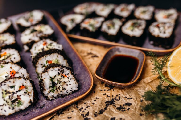 dania-rybne-przepisy-rybne-sushi-z-polskich-ryb-gospodarstwo-rybackie-sieragi (13)